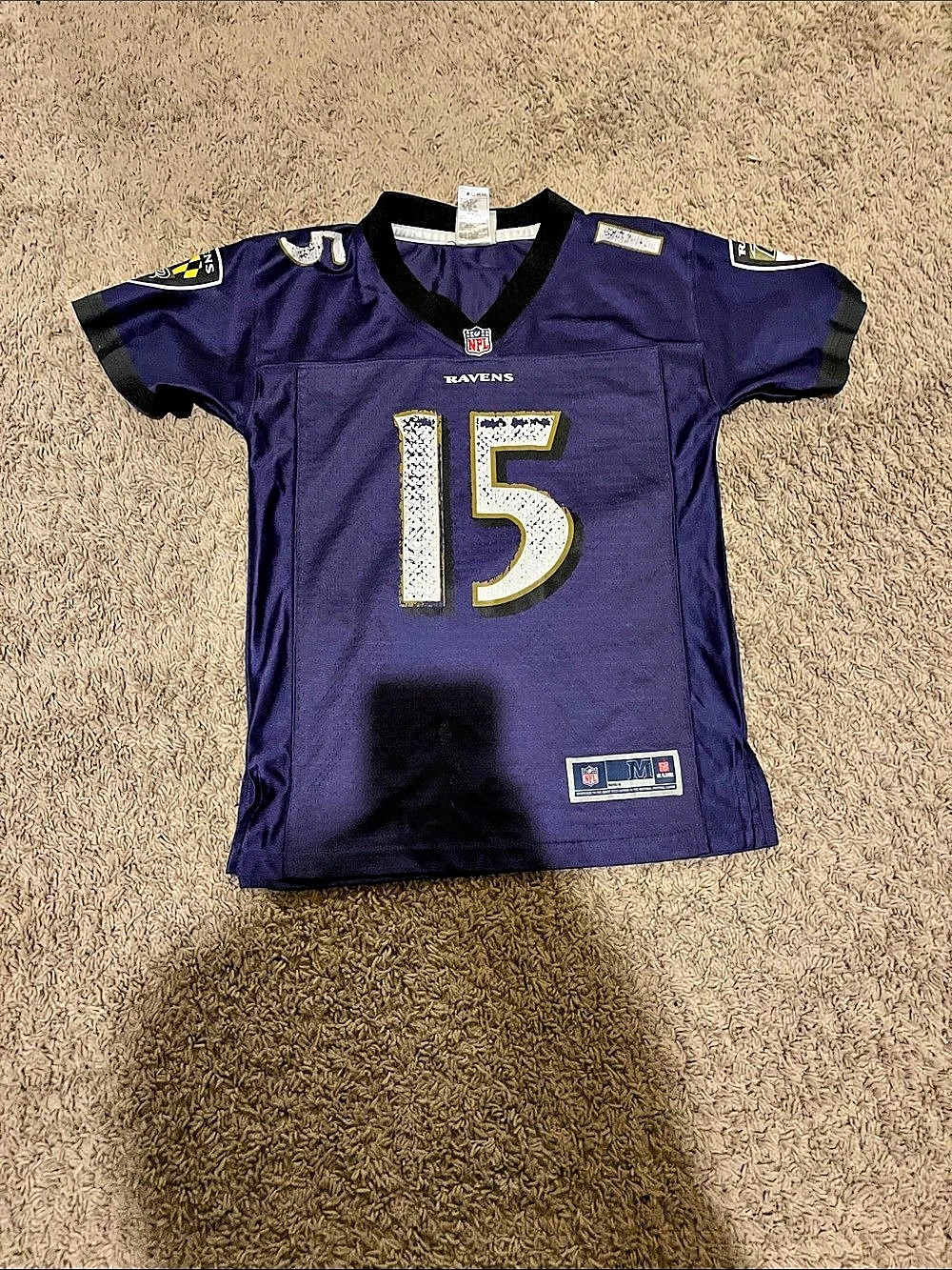 Nike Lamar Jackson #15 Baltimore Ravens jersey Purple Size Medium